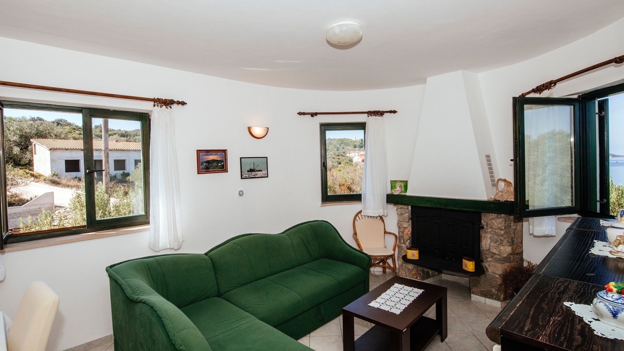 Photo of Livingroom in Mali Iz