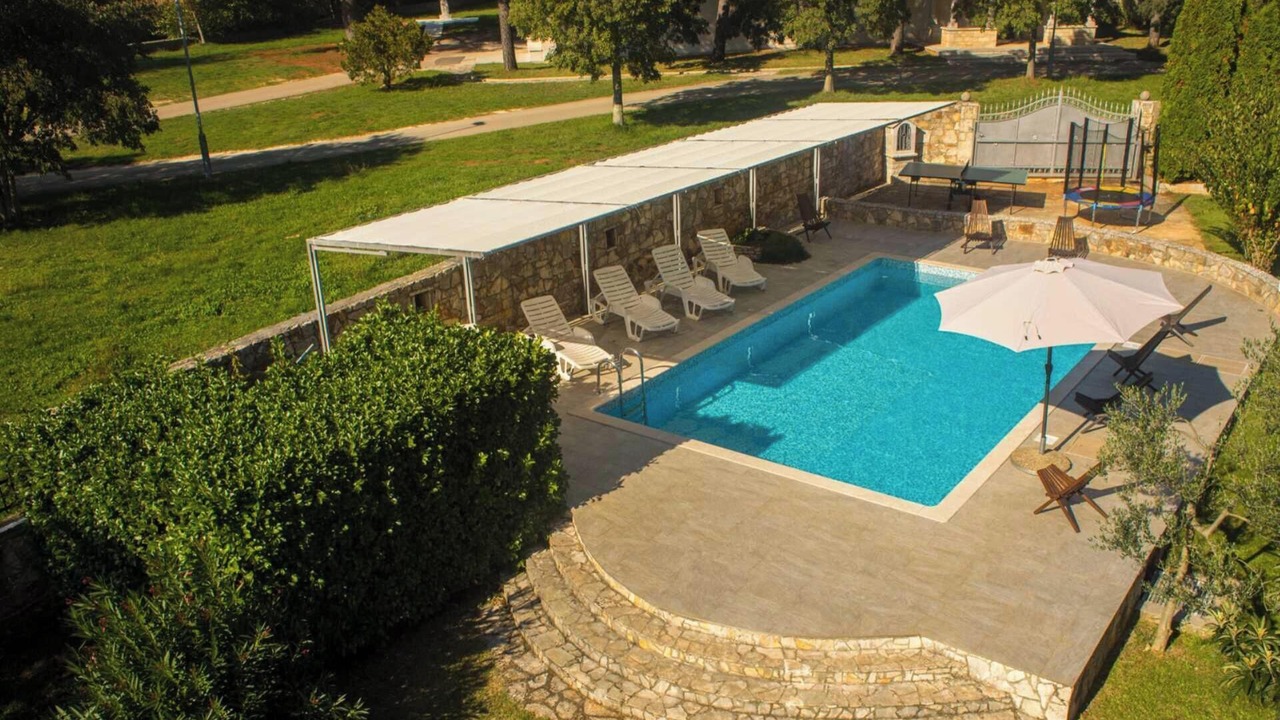 Photo of Outdoor in Matohanci