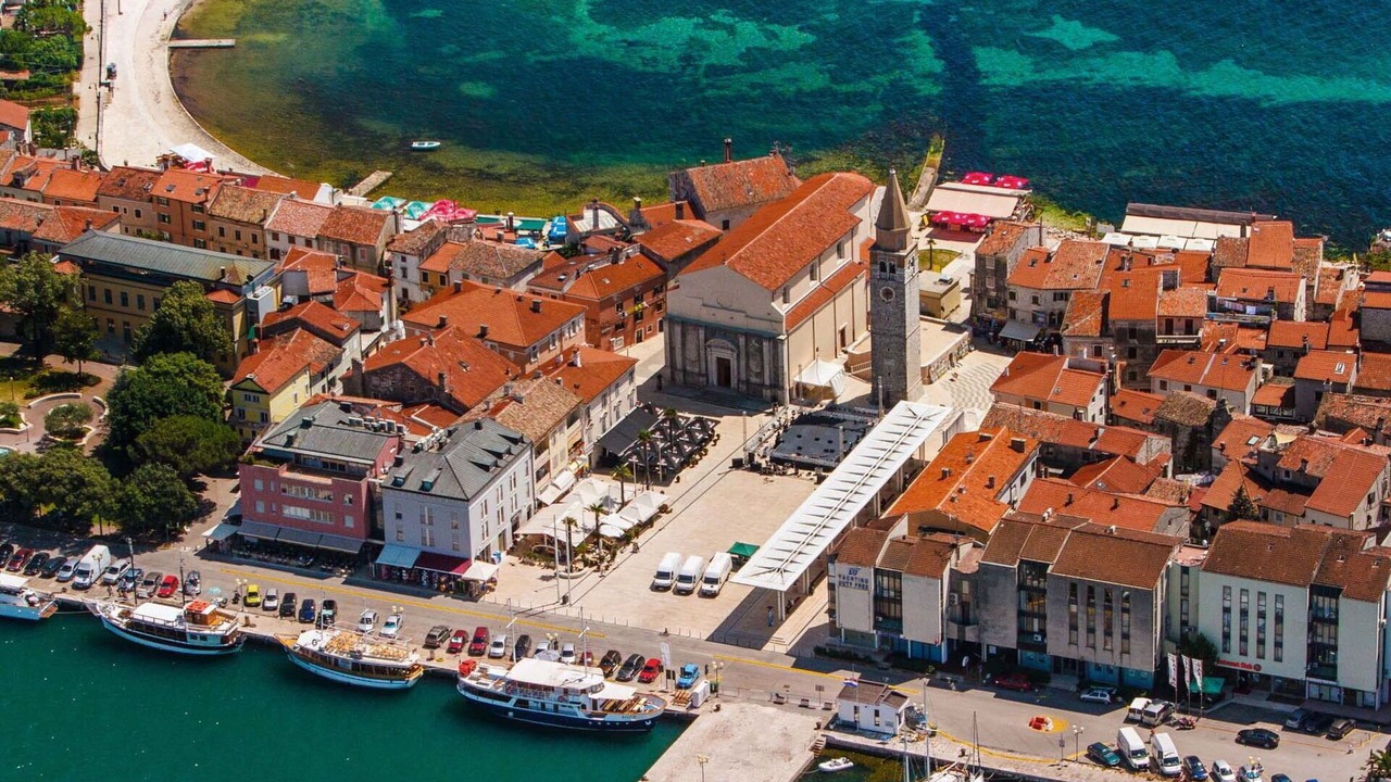 Photo of Others in Vardica