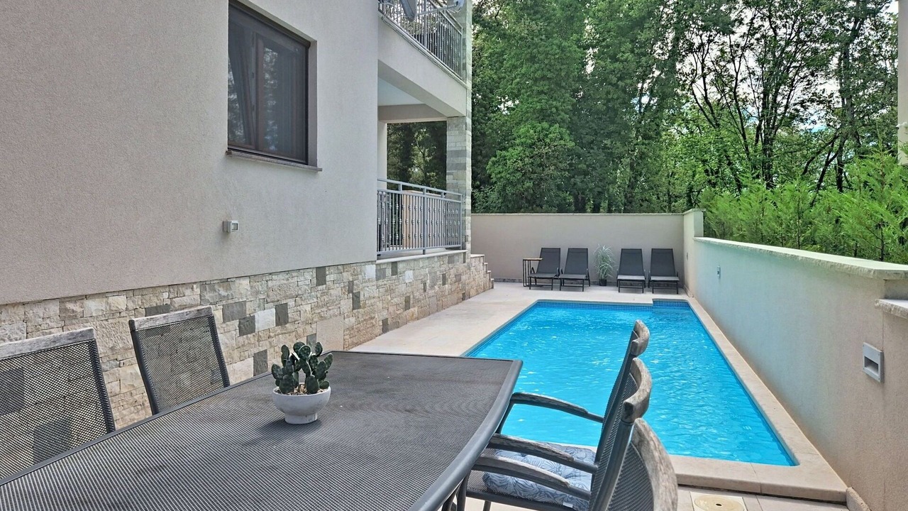 Photo of Patio Balcony in Valica