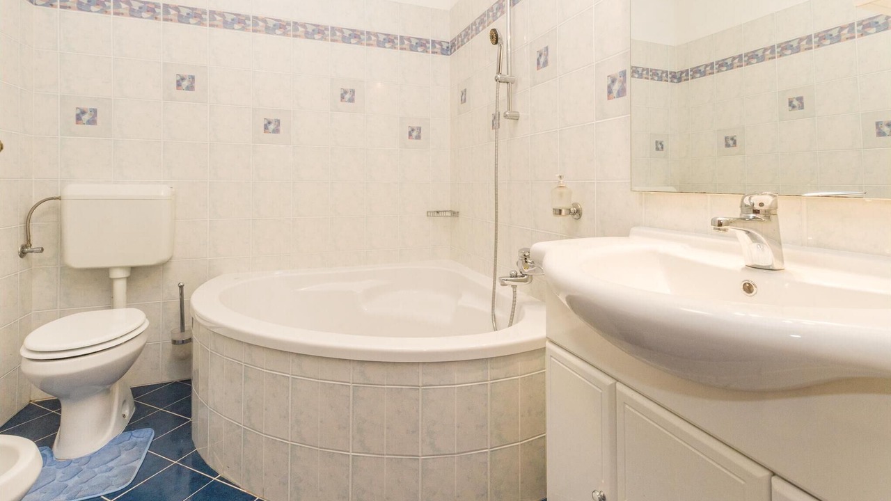 Photo of Bathroom in Kastel