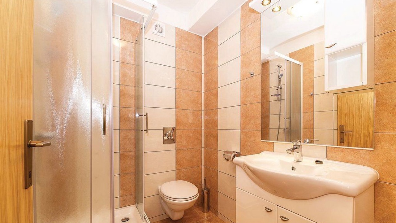 Photo of Bathroom in Banj
