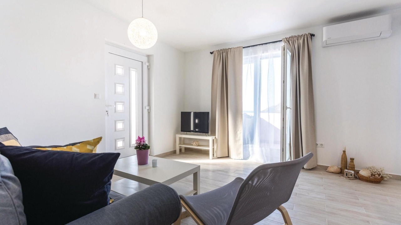 Photo of Bedroom in Blace