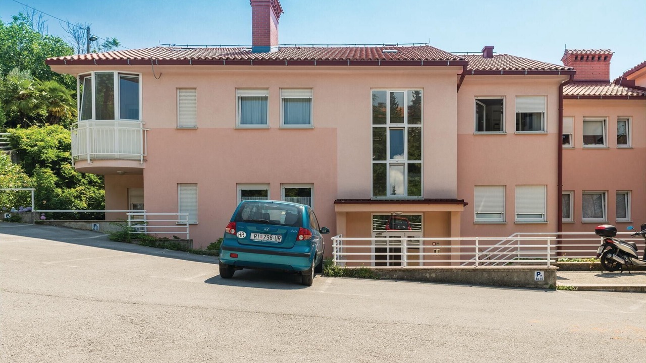 Photo of Outdoor in Sarsoni