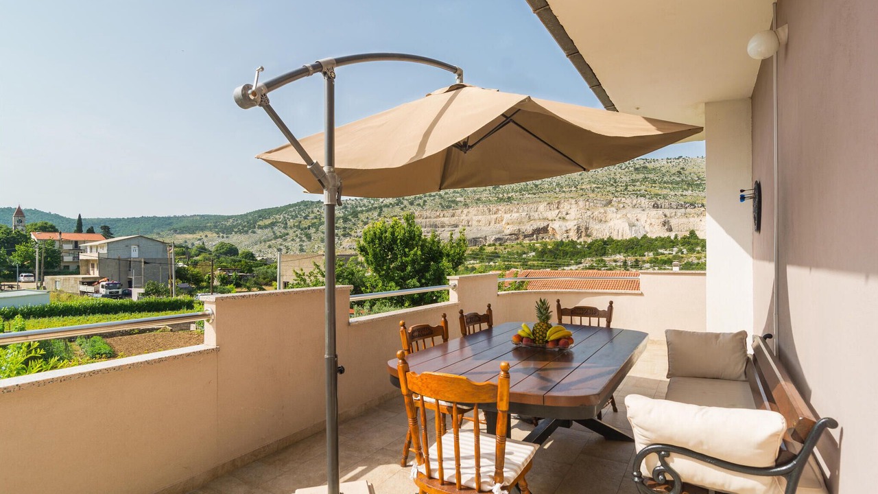 Photo of Patio Balcony in Srinjine