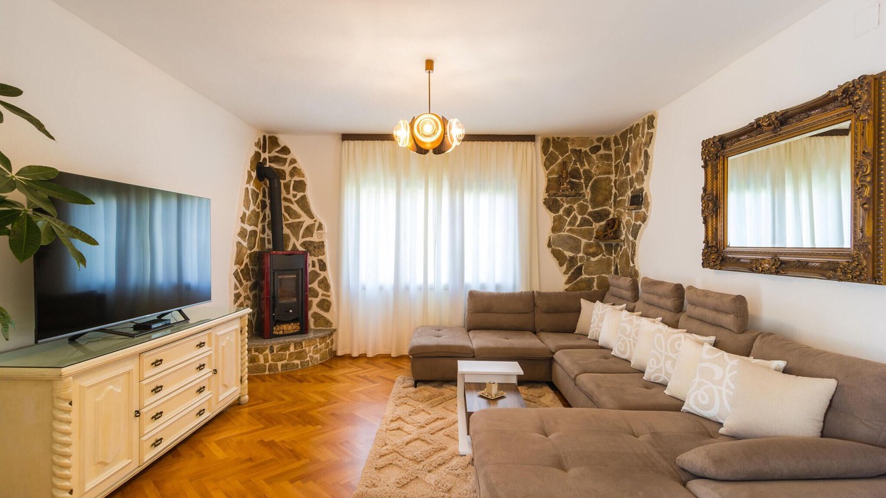 Photo of Bedroom in Srinjine