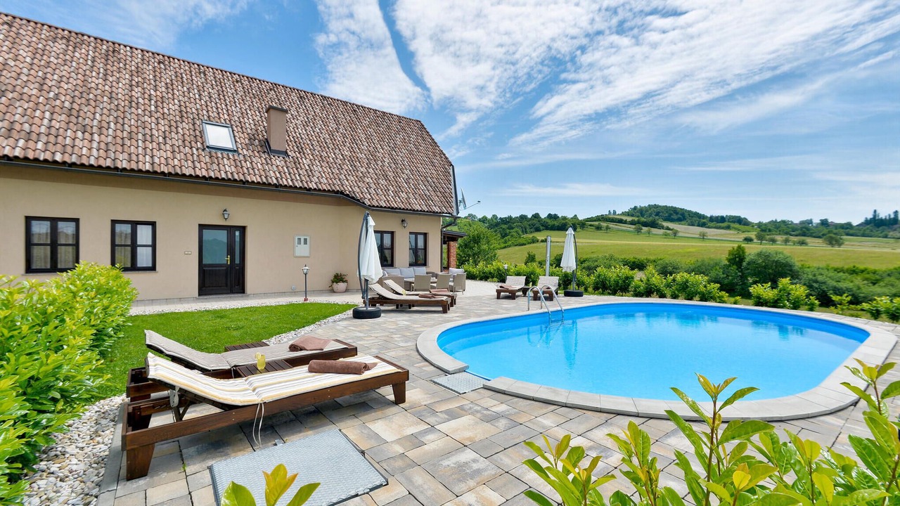 Photo of Outdoor in Krasic