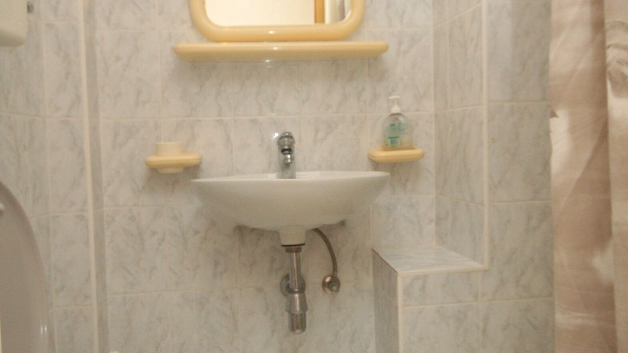 Photo of Bathroom in Komiza