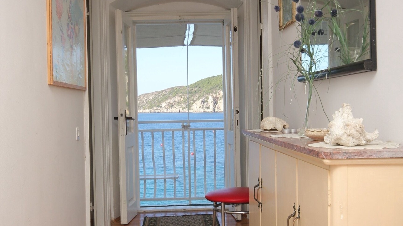 Photo of Outdoor in Komiza