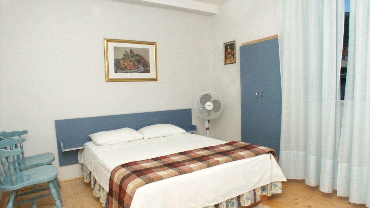 Photo of Bedroom in Komiza