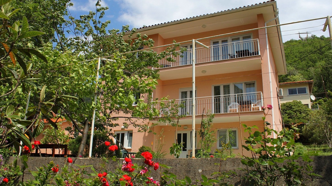 Photo of Outdoor in Obrs