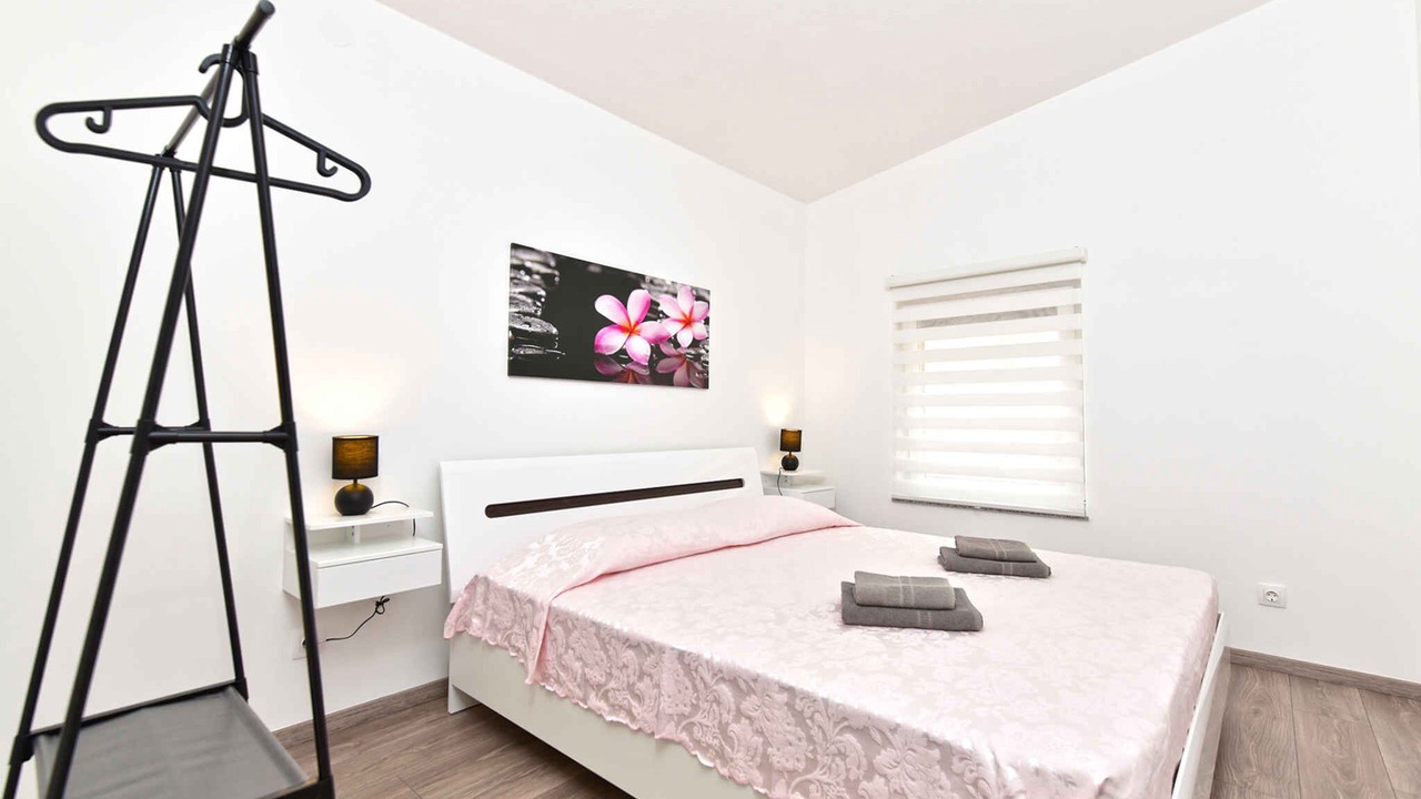 Photo of Bedroom in Skatari