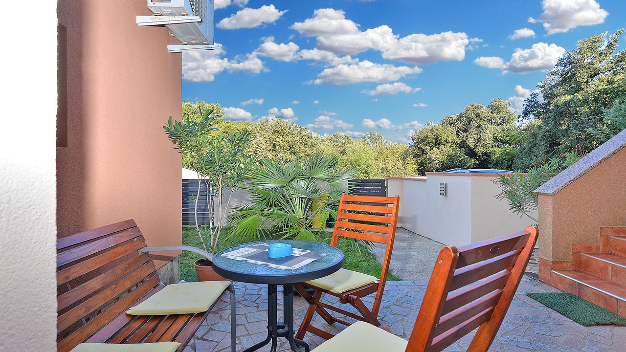 Photo of Patio Balcony in Stinjan