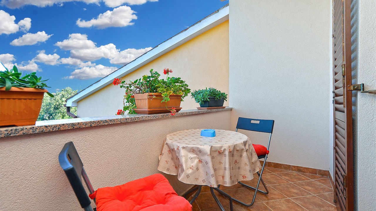 Photo of Patio Balcony in Stinjan