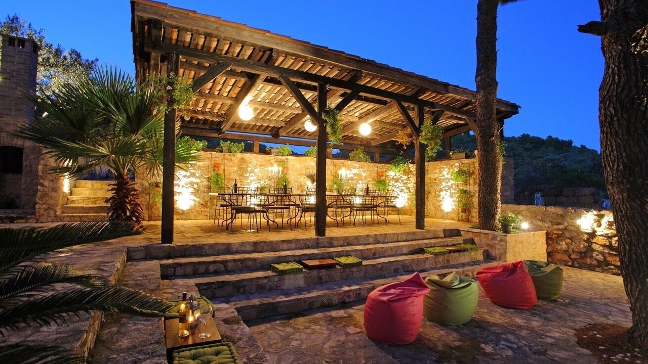 Photo of Outdoor in Zena Glava