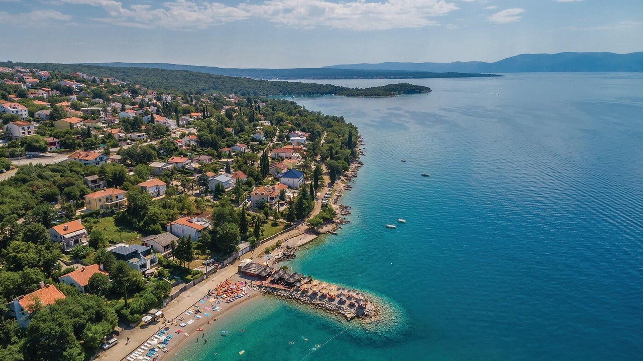 Photo of Others in Njivice