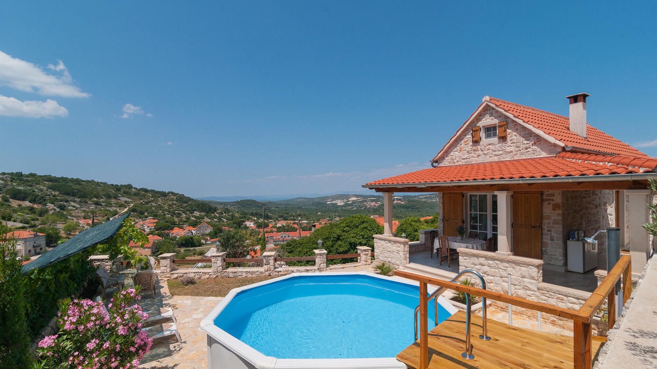 Photo of Outdoor in Nerezise