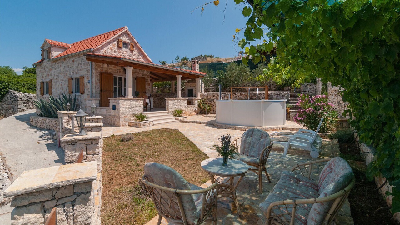 Photo of Outdoor in Nerezise