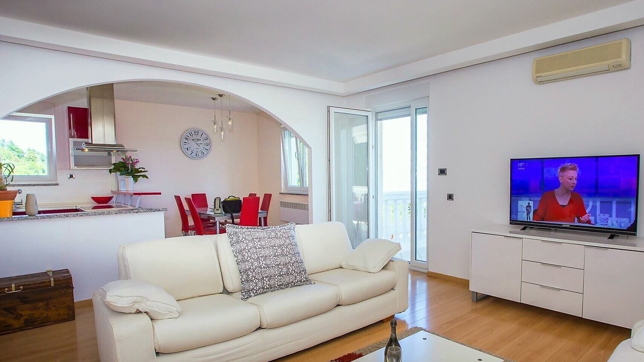 Photo of Livingroom in Icici
