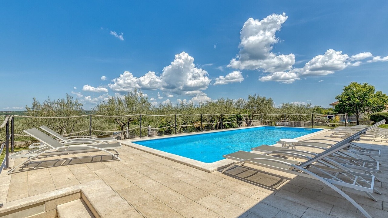 Photo of Outdoor in Selina