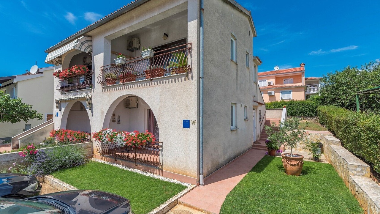 Photo of Outdoor in Vrvari