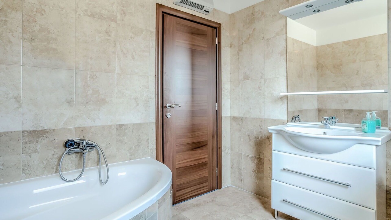 Photo of Bathroom in Tar-Vabriga