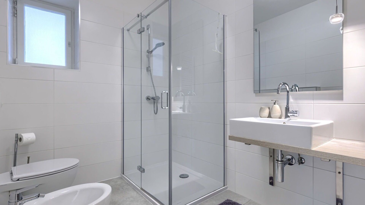 Photo of Bathroom in Topid