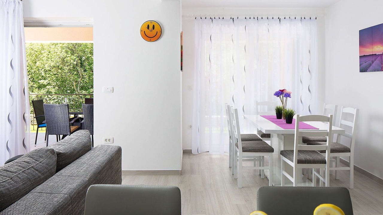 Photo of Bedroom in Trget
