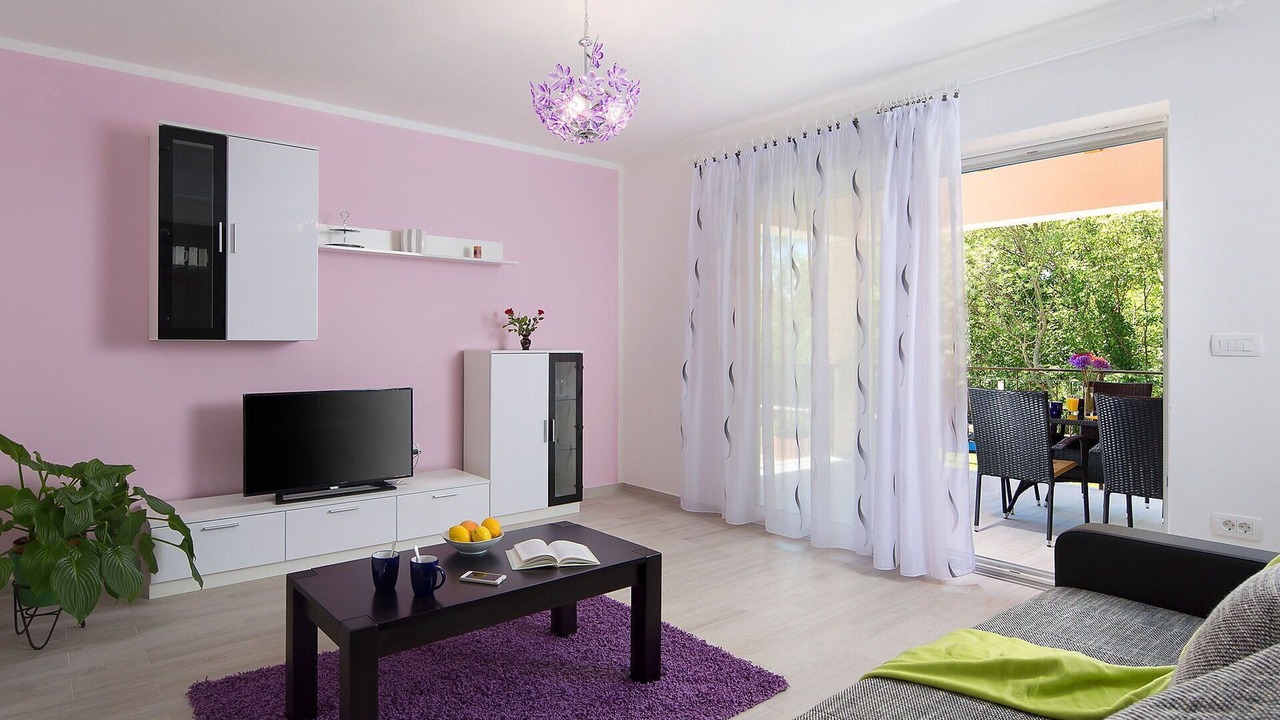 Photo of Bedroom in Trget