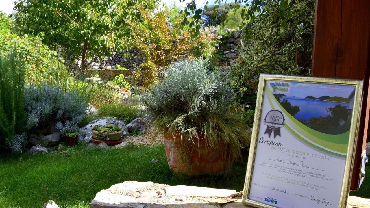 Photo of Outdoor in Seget