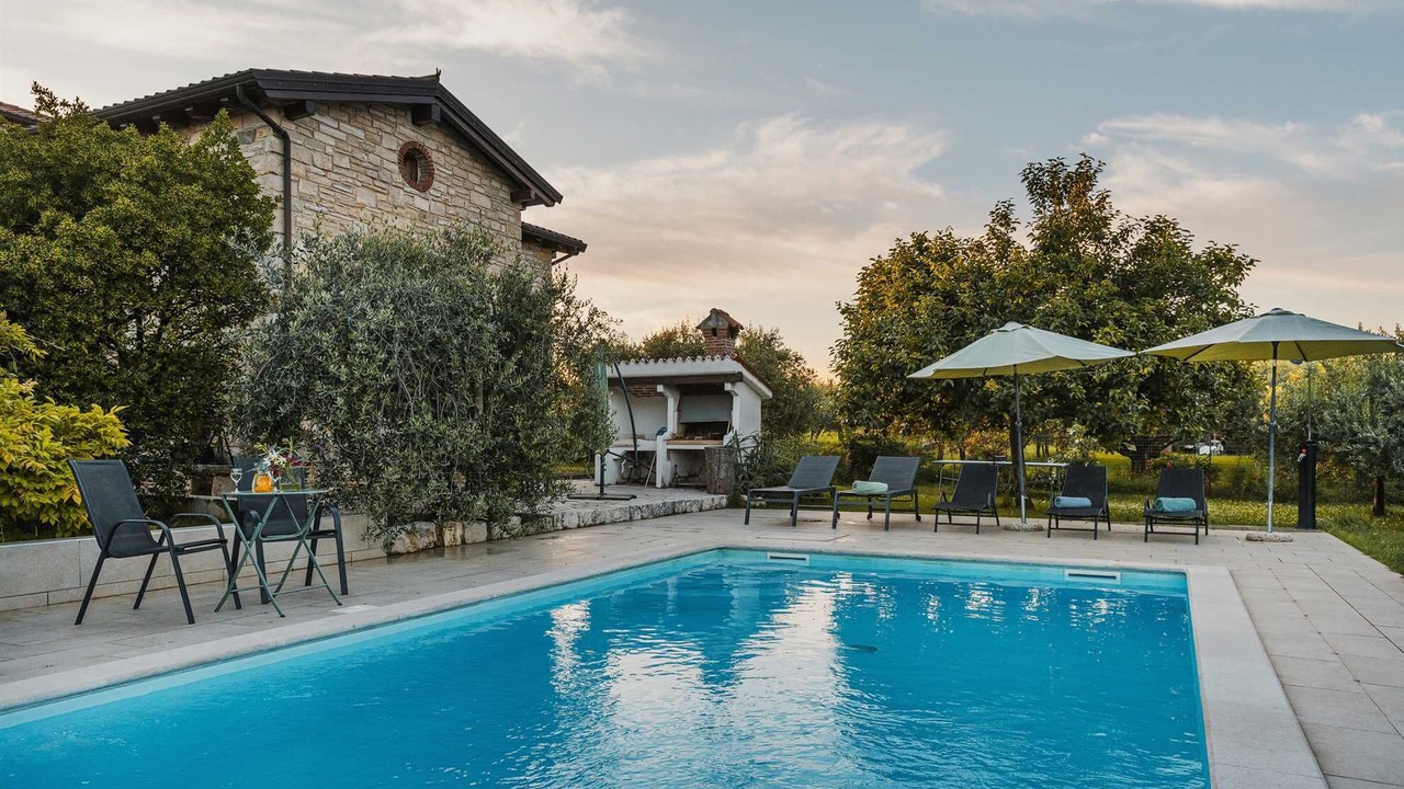 Photo of Outdoor in Kastel