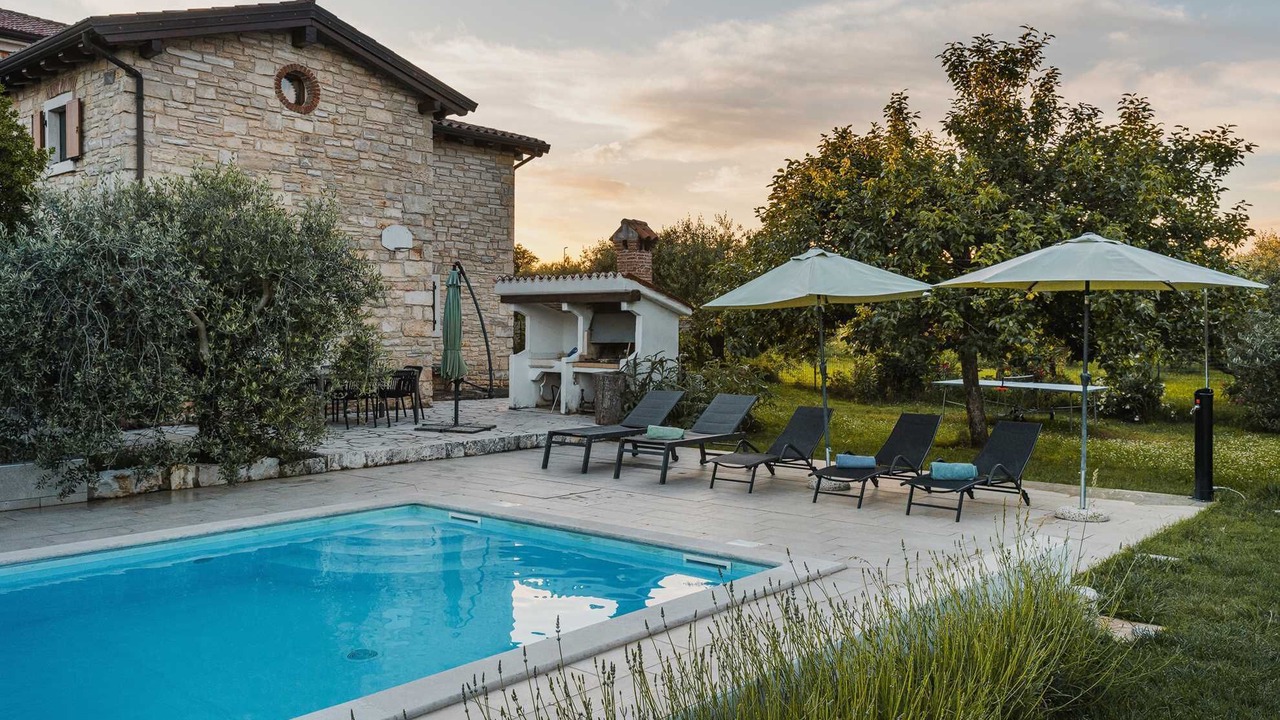 Photo of Outdoor in Kastel