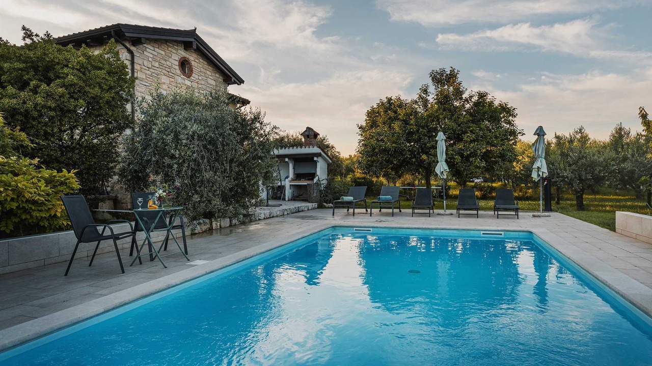 Photo of Outdoor in Kastel