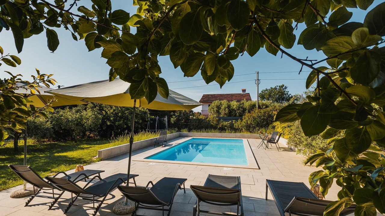 Photo of Outdoor in Kastel