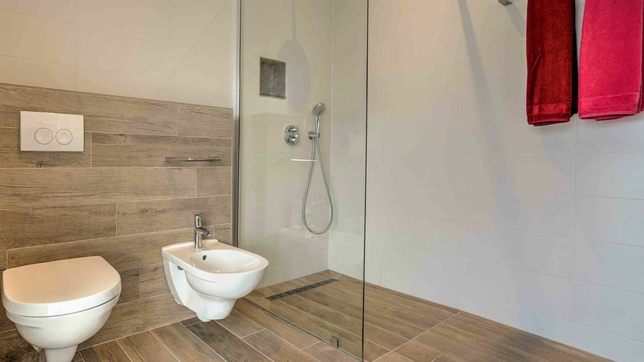 Photo of Bathroom in Pobri