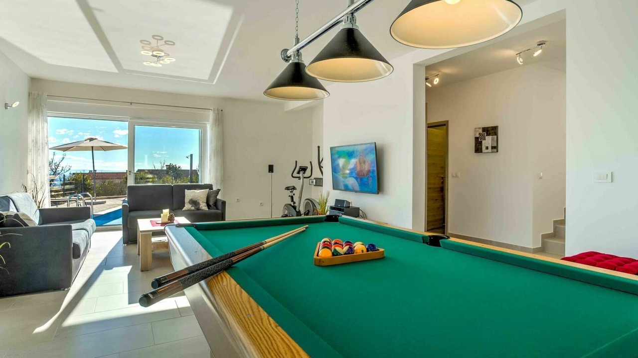 Photo of Outdoor in Pobri