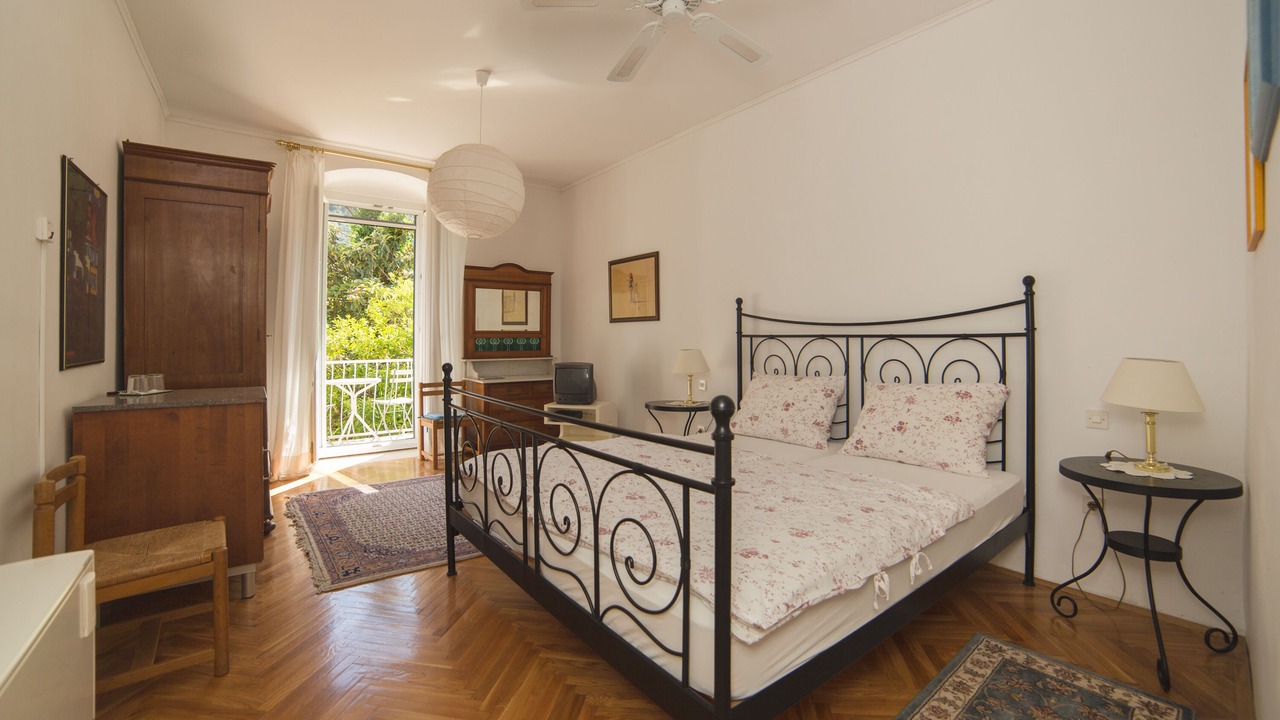 Photo of Bedroom in Trpanj