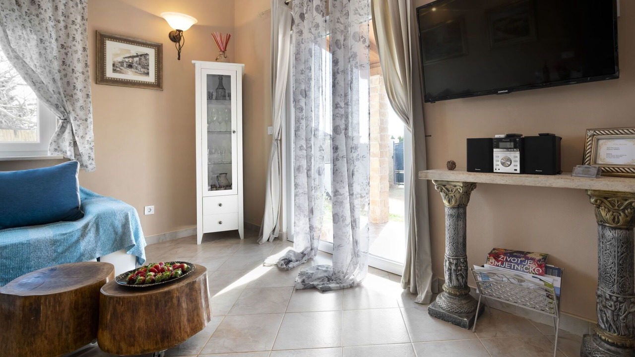 Photo of Bedroom in Loborika