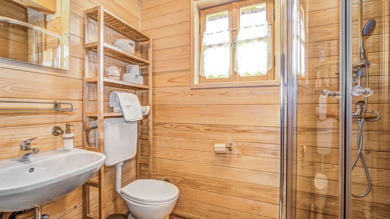Photo of Bathroom in Vrelo Korenicko