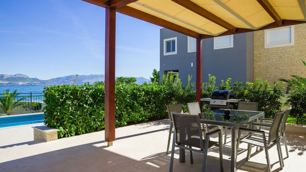 Photo of Outdoor in Slatine