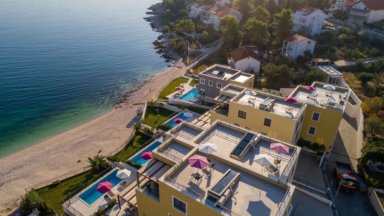 Photo of Outdoor in Slatine