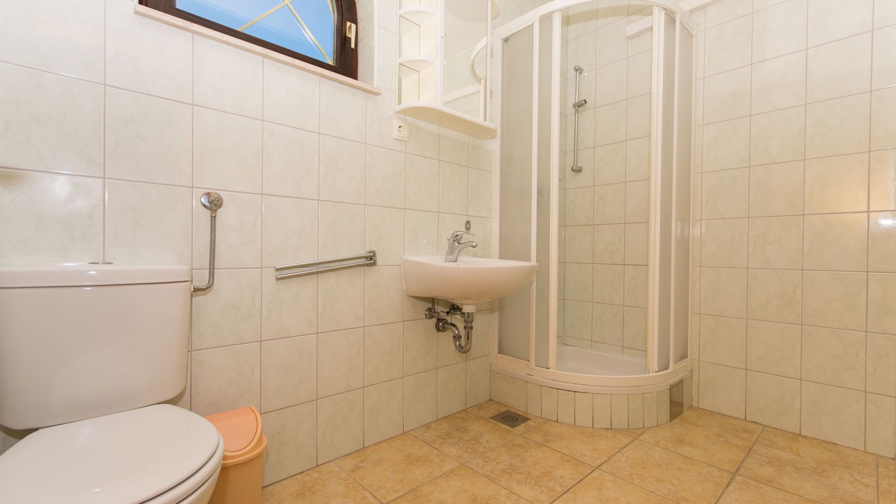 Photo of Bathroom in Okrug Gornji