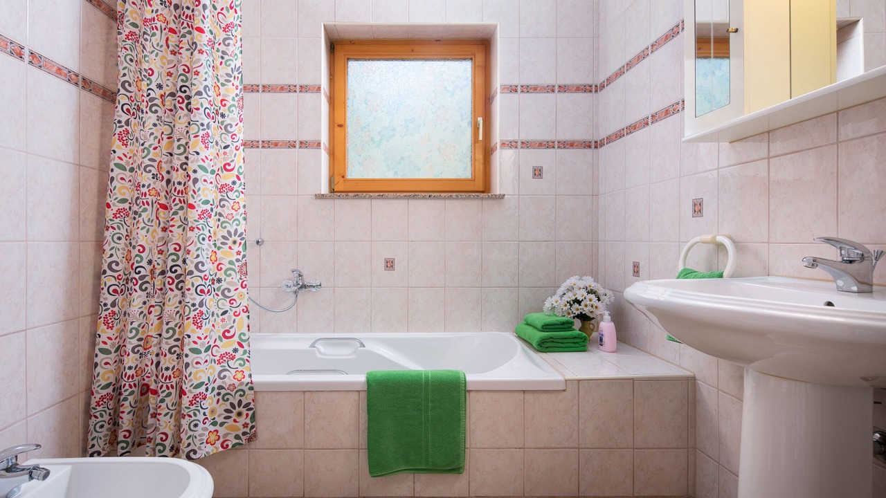 Photo of Bathroom in Ravni