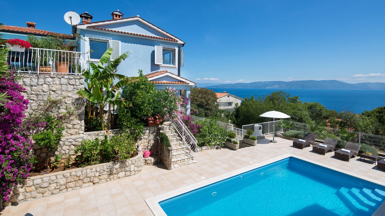 Photo of Outdoor in Ravni