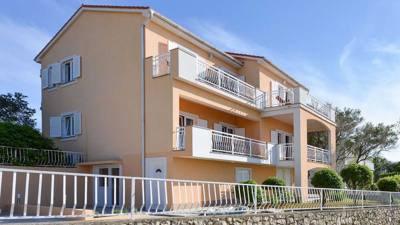 Photo of Outdoor in Lun