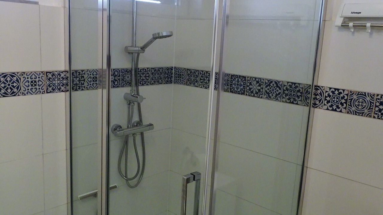 Photo of Bathroom in Miskovici