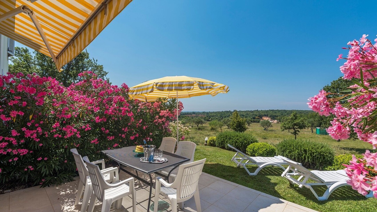 Photo of Outdoor in Cervar