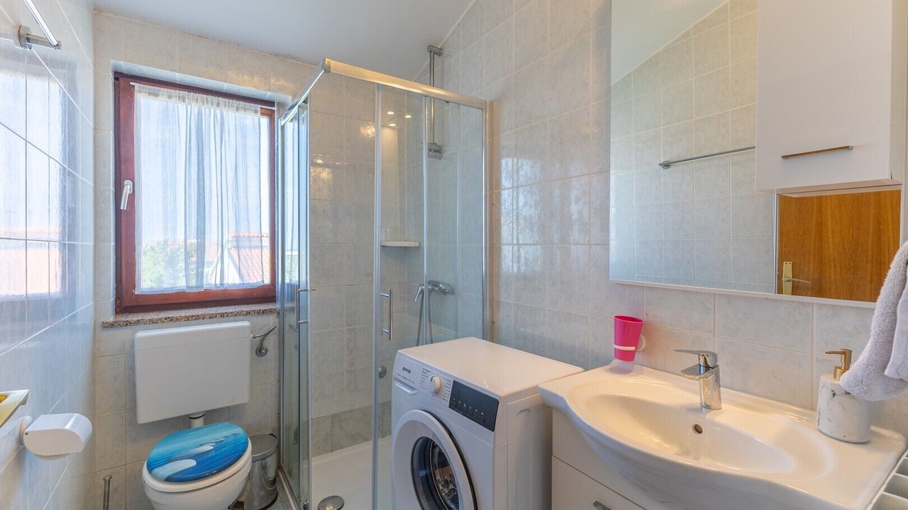 Photo of Bathroom in Gulici
