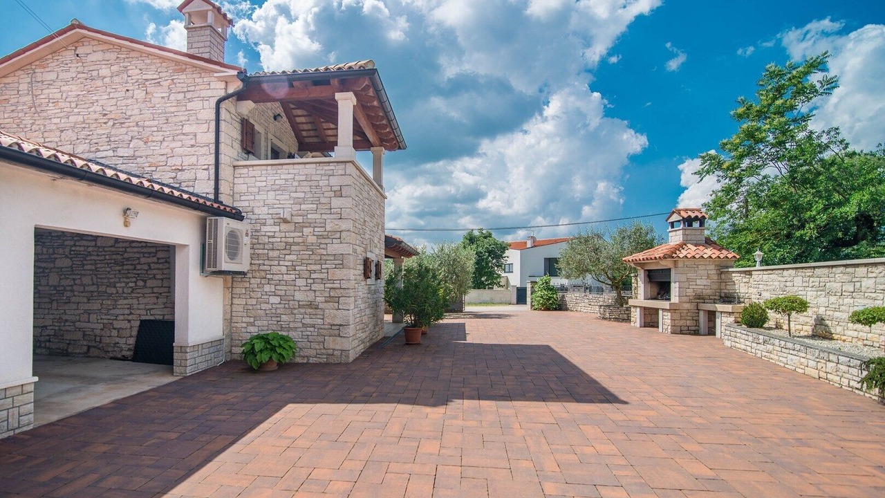 Photo of Patio Balcony in Kringa