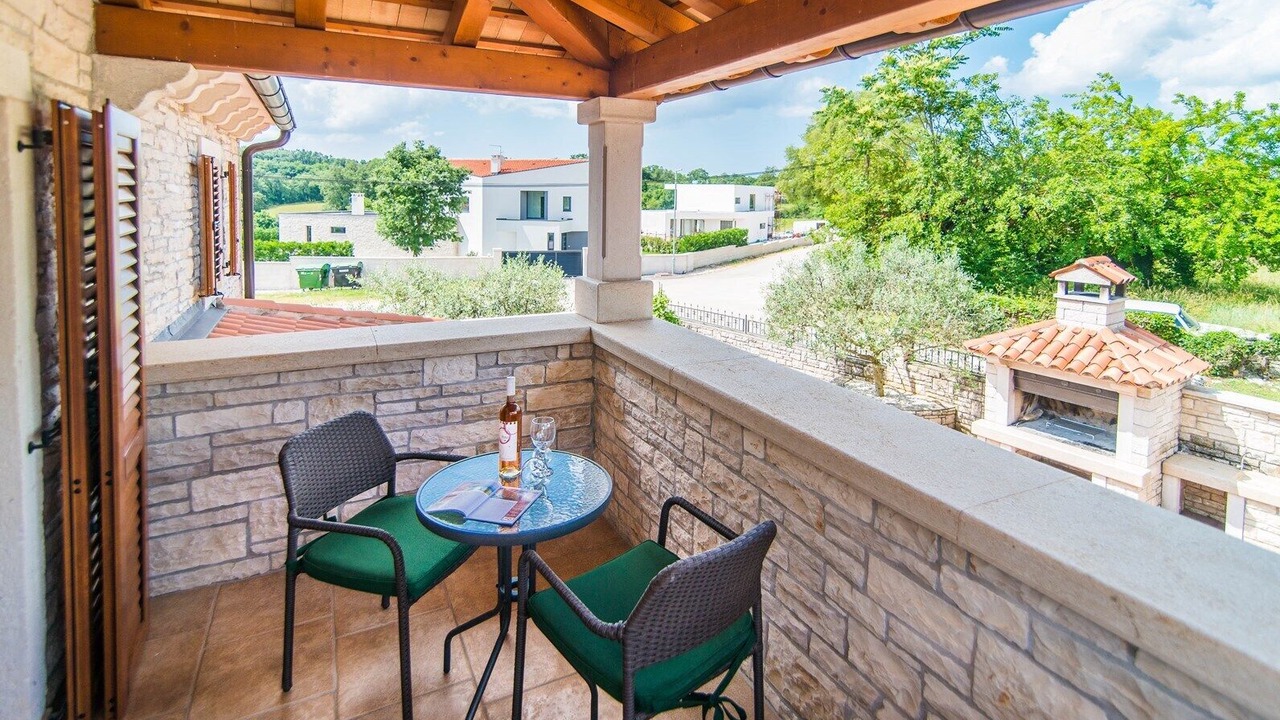 Photo of Outdoor in Kringa